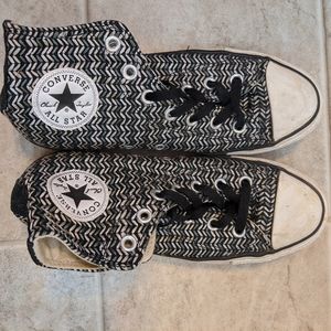 Converse High Tops Size 8
